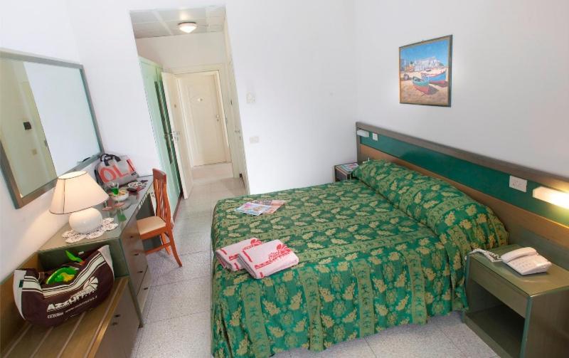 Hotel Tokio Village Lido Di Savio Esterno foto